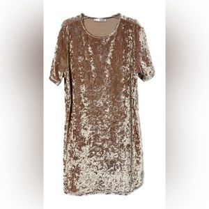 R. Vivimos Short Sleeve Pink Velvet Mini Dress-size XL 16/18